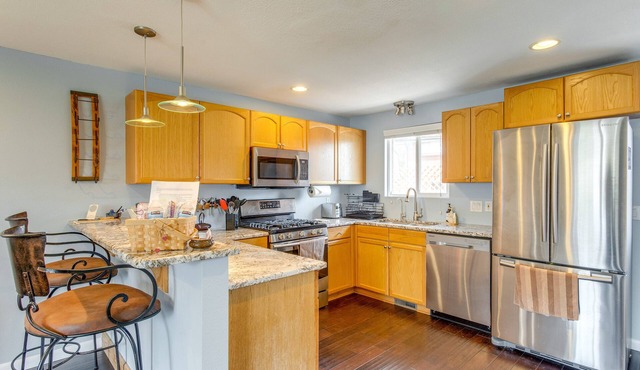 12 Mi to Denver: Golden Vacation Rental! in Golden