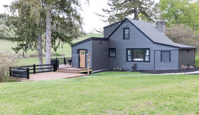 2min drive to Bear Brook Valley! in Fredon Township