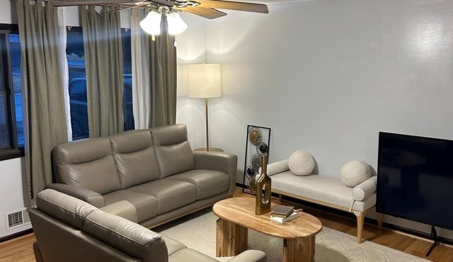 4-bedroom home in Eagen,family friendly, centrally located with fenced backyard in Eagan