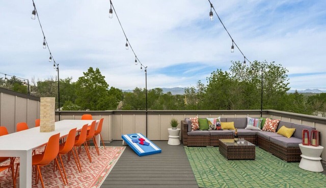 8 Bedrooms | 2 Rooftops | 2 Game Rooms | 2 Hot Tubs in Denver