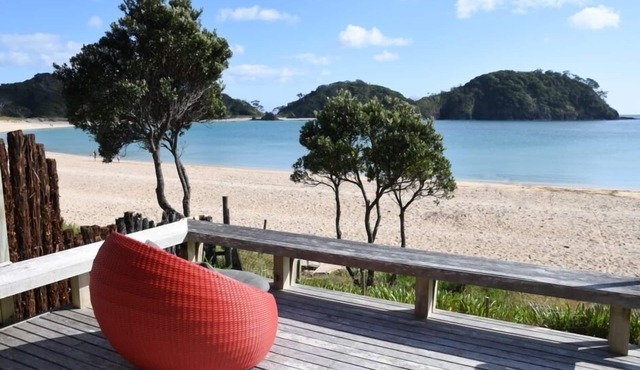 Absolute Beachfront Paradise in Matapouri