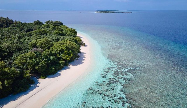 Akomadoo Retreat in Kamadhoo