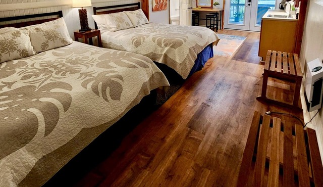 Aloha Junction Guesthouse Suites, stay and explore Kilauea Volcano Hawaii in Volcano