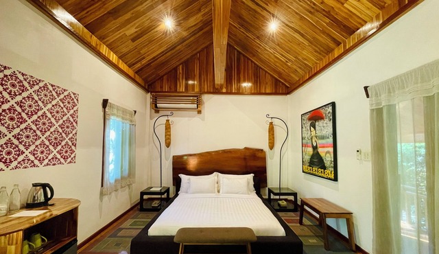 Art Suite Luxurious Bungalow in the Nature in Luang Prabang
