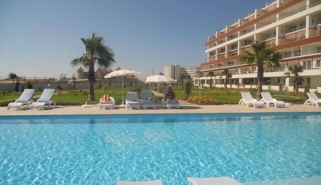 Babylon Home with magnificent views close to everything including the beach in Side Belediyesi