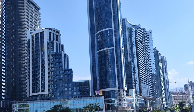 Batumi Luxury Panoramic Sea View Apartment