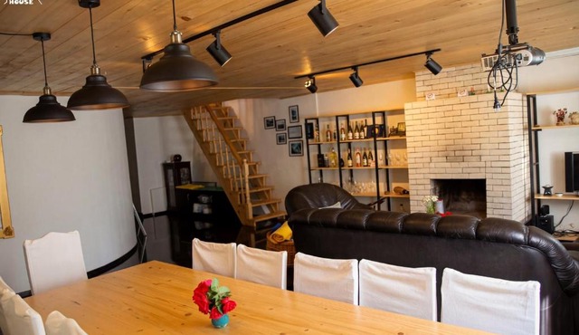 Becho House