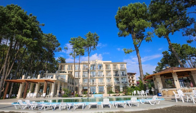 Black Sea Riviera Hotel
