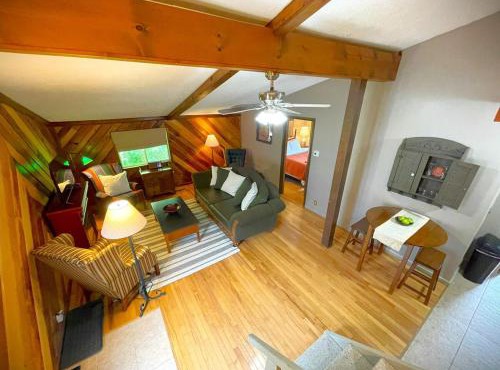 Bluffside Chalet Suite in McGregor