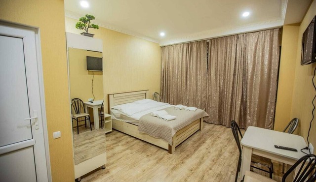 Budgeted Short Stay Cozy Apartment in Tbilisit Isani