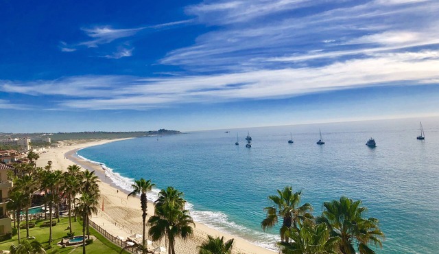 Cabo OCEAN FRONT resort & spa on Medano Beach Ground Floor View gorgeous Villa in Cabo San Lucas