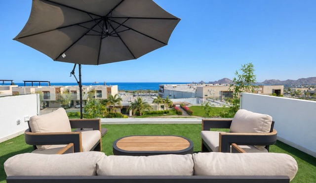 Casa Vista 133 · Private Luxury Villa w/Rooftop Views in Cabo in Cabo San Lucas