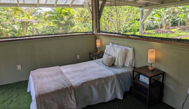 Charming Glamping Getaway in Pāhoa