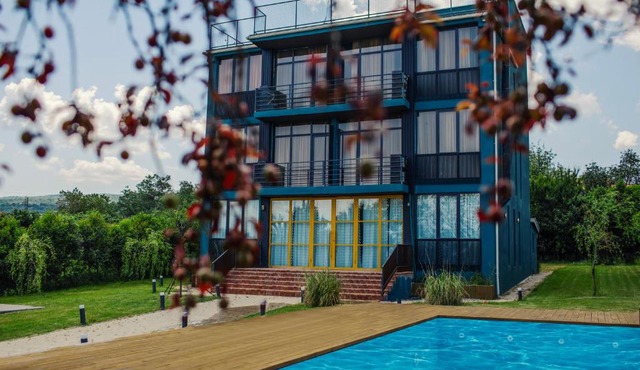 Chateau Tsinandali Hotel