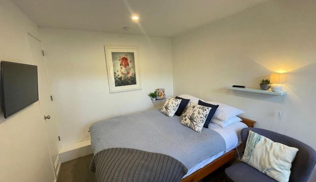 Comfy Private Studio in Wellington