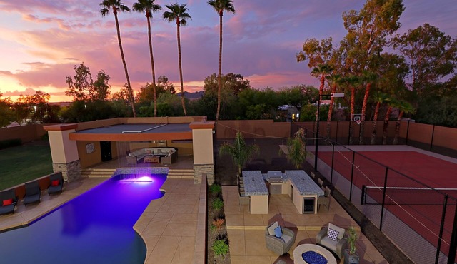 Contemporary Mesa Mansion in Mesa