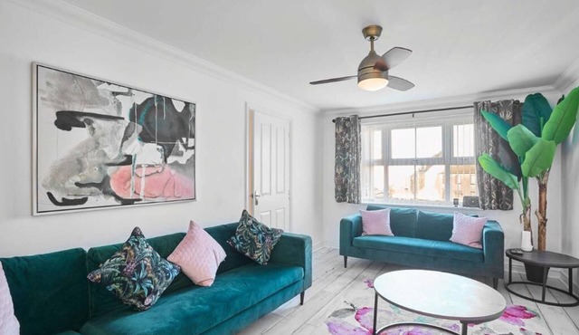Cornish Haven -Spacious 4 Bed House by Launceston in Cornwall