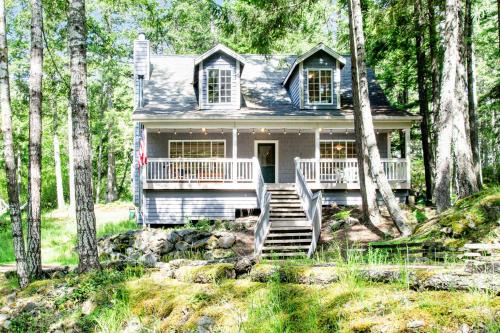 Cottage at Moran State Park in Eastsound