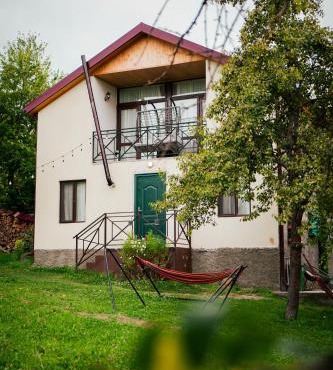 Cottage in Racha Mero