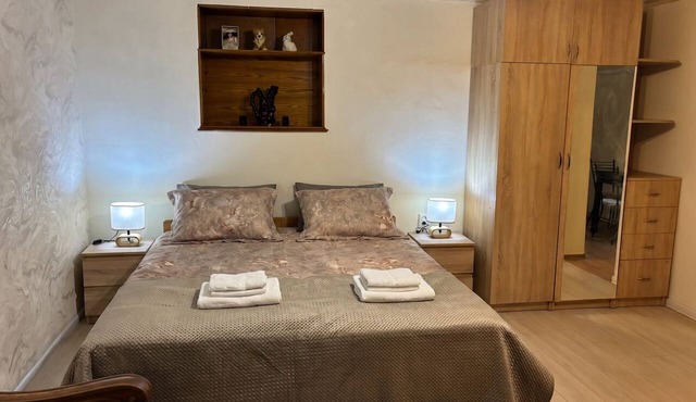 Cozy 1-Bedroom Apartment in Vera - Central Tbilisi