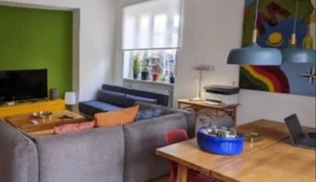 Cozy 1-bedroom apartment with AC, WiFi in amazing Tbilisi