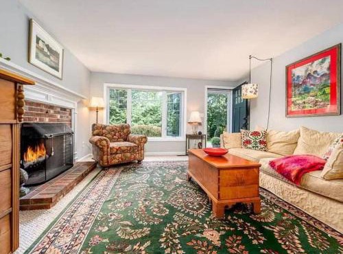 Cozy Cape Classic-Central AC&Near Bay Beaches in Barnstable