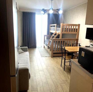Cozy Family Apt Redco Loft 2