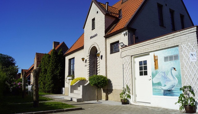 Cozy home that is close to the amusement park and the beach in Landskrona