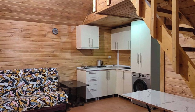 Cozy Mountain Cottage near Mestia Center with Stunning Views
