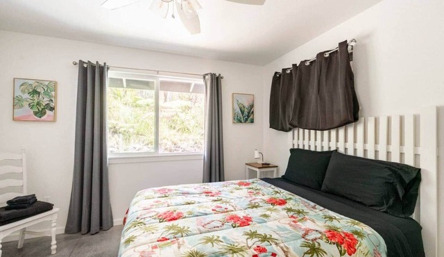 Cozy Rainforest Room in Royal Hawaiian Estates
