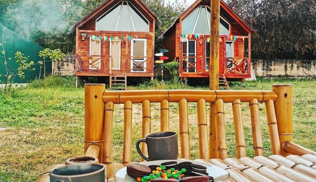 Cozy Wooden Cottage by the Sioni Lake