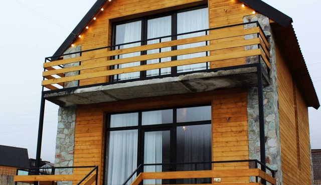 Delightful 2-bedroom cottage in charming Stepantsminda awaits you