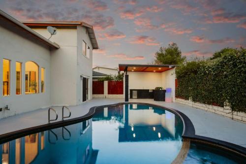 Designer Project| Heated Pool & Spa - 9mins to MDR in Los Angeles
