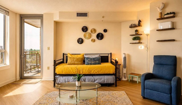 Downtown Silver Spring Walkable Metro Skyline Balcony Corner Suite | Luxe Pad in Silver Spring