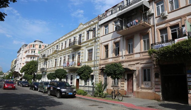 Duruu's Apartment 1 bedroom in Batumi