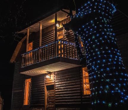 Feel Funny House Svaneti