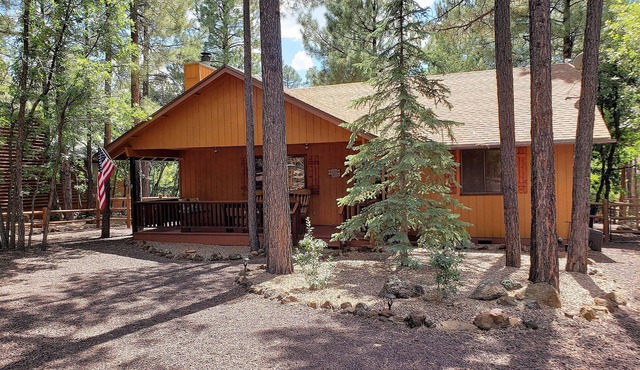 GARDEN CABIN W/FENCED YARD, With A/C in Pinetop