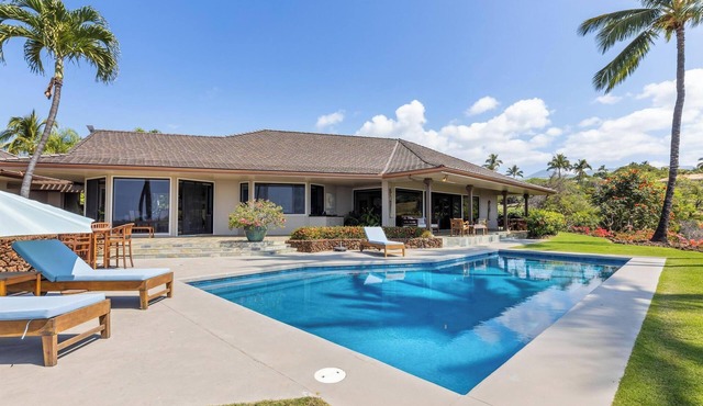 Gorgeous private home with spectacular ocean views & private pool at Kohala Ranch in Kamuela