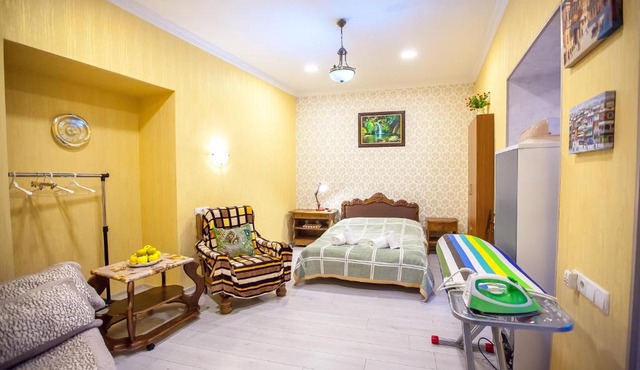 Guest House Happy Holidays