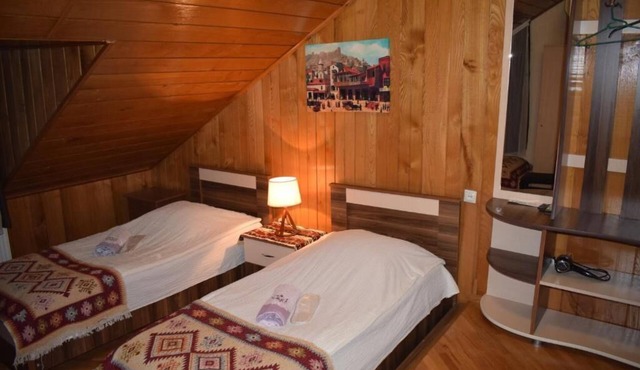 Guesthouse Lago & Wine Cellar