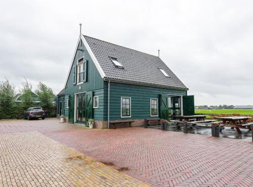 Holiday Home in Beemster by Windmill in Middenbeemster