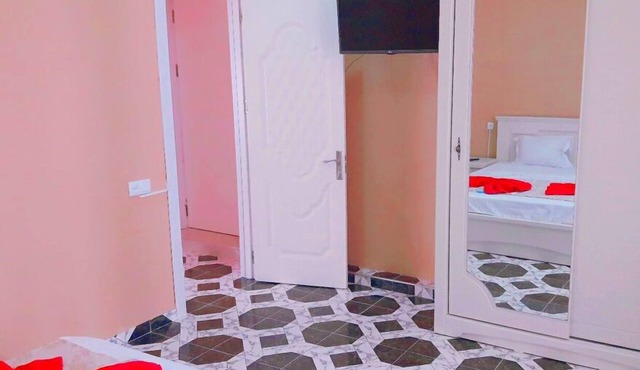 hotel elite lux in tbilisi , georgia Address:Tsagareli Street 74