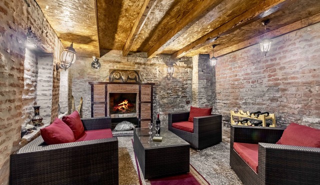 House located in old part of Tbilisi, few steps away from famous Agmashenebely