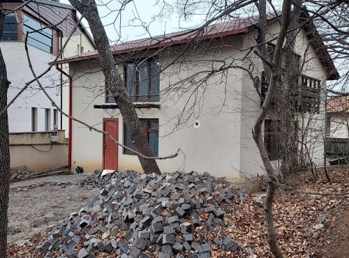House on the mountain