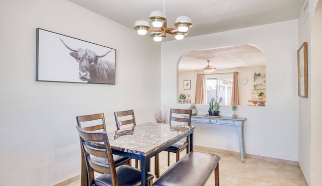 House w/Yard, Washer/Dryer, Near ASU/Airport! in Tempe
