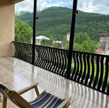 Jachvliani Guest House