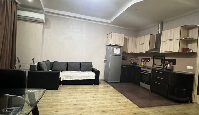 Jhonberi 3 Charming 2-bedroom apartment with WiFi and AC in T'bilisi