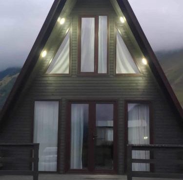 Kazbegi Mountain View Cottage
