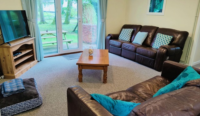 Little Croft - Spacious cottage in Woodland setting close to fantastic beaches in Truro