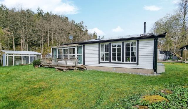 Lovely home in Västerlanda with sauna in Västerlanda